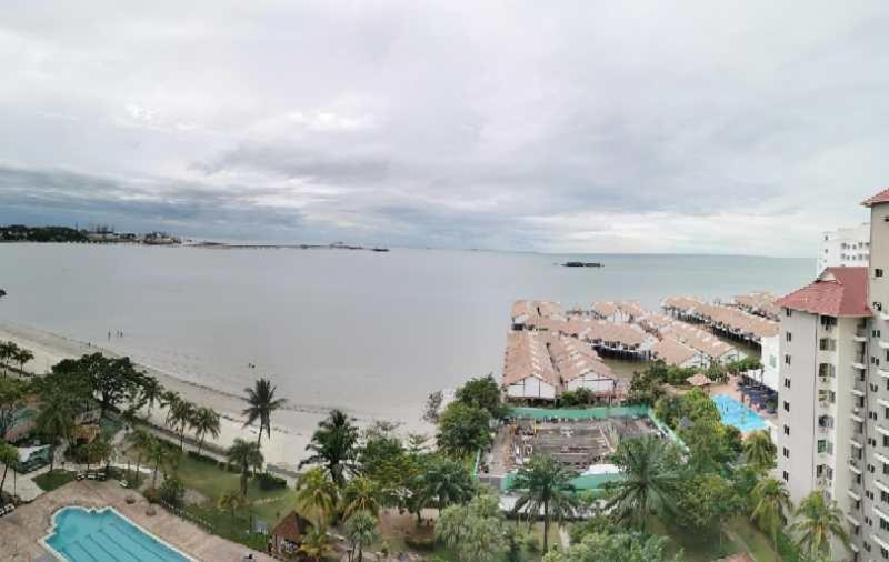 Glory Beach Private Resort 2Br Port Dickson Bagian luar foto